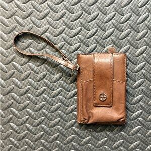 Giani Bernini Softy Leather Tech Crossbody Wallet Genuine Leather Brown
